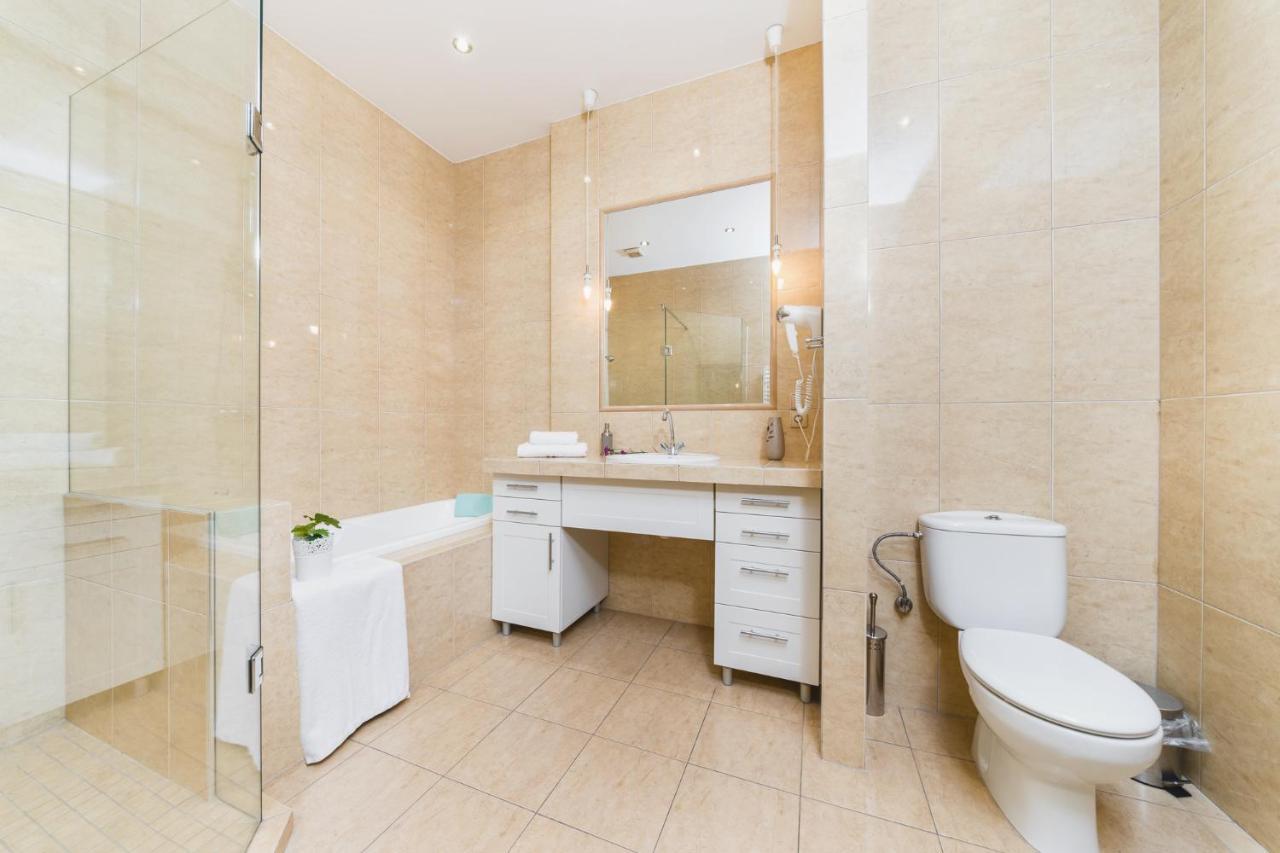 Apartamenty W Palacu Pod Baranami คราคูฟ ภายนอก รูปภาพ